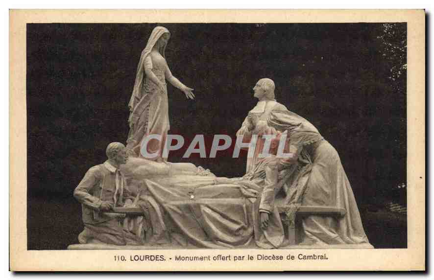 CPA Lourdes Monument offert par le Diocese de Cambrai 