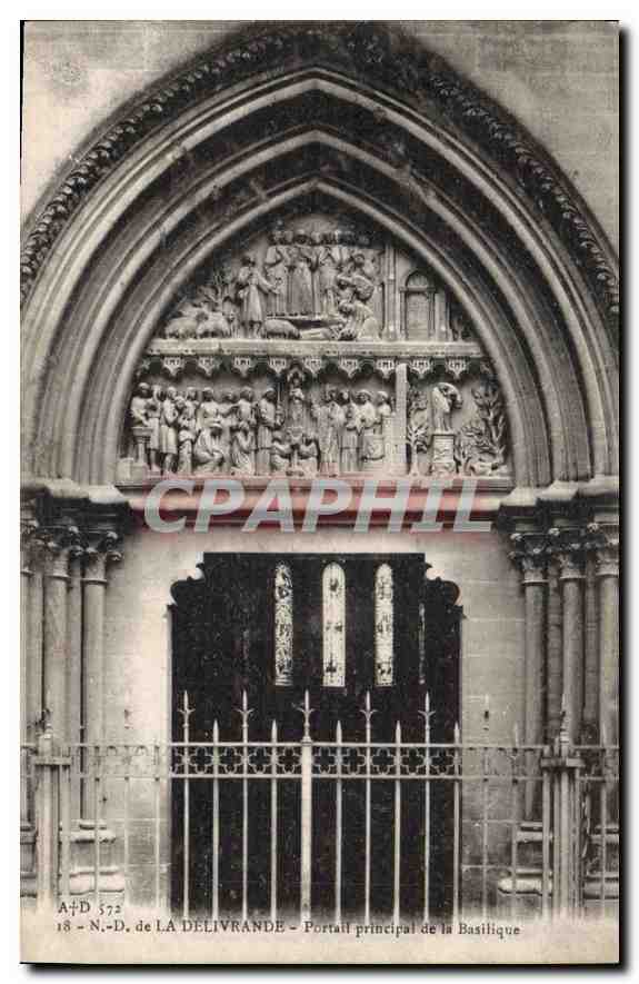 CPA ND de la Delivrande Portail principal de la Basilique 