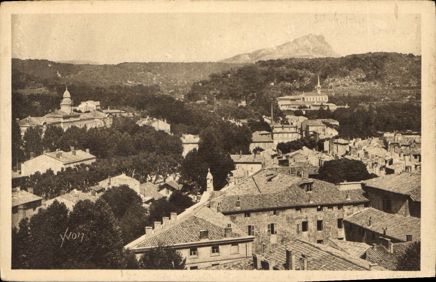 Vue aérienne de Grasse — éditeur W. Wonn, n° 17