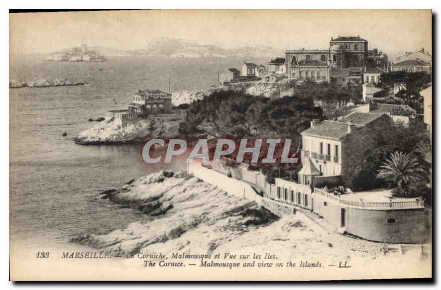 CPA Marseille La Corniche Malmousque et Vue sur les Iles 
