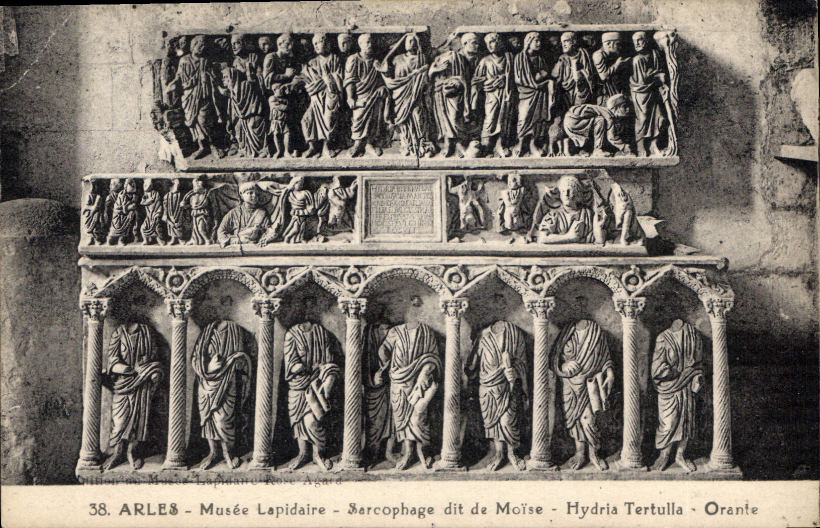 Arles - Musée Lapidaire - Sarcophage dit de Moïse - Hydria Tertulla - Orante