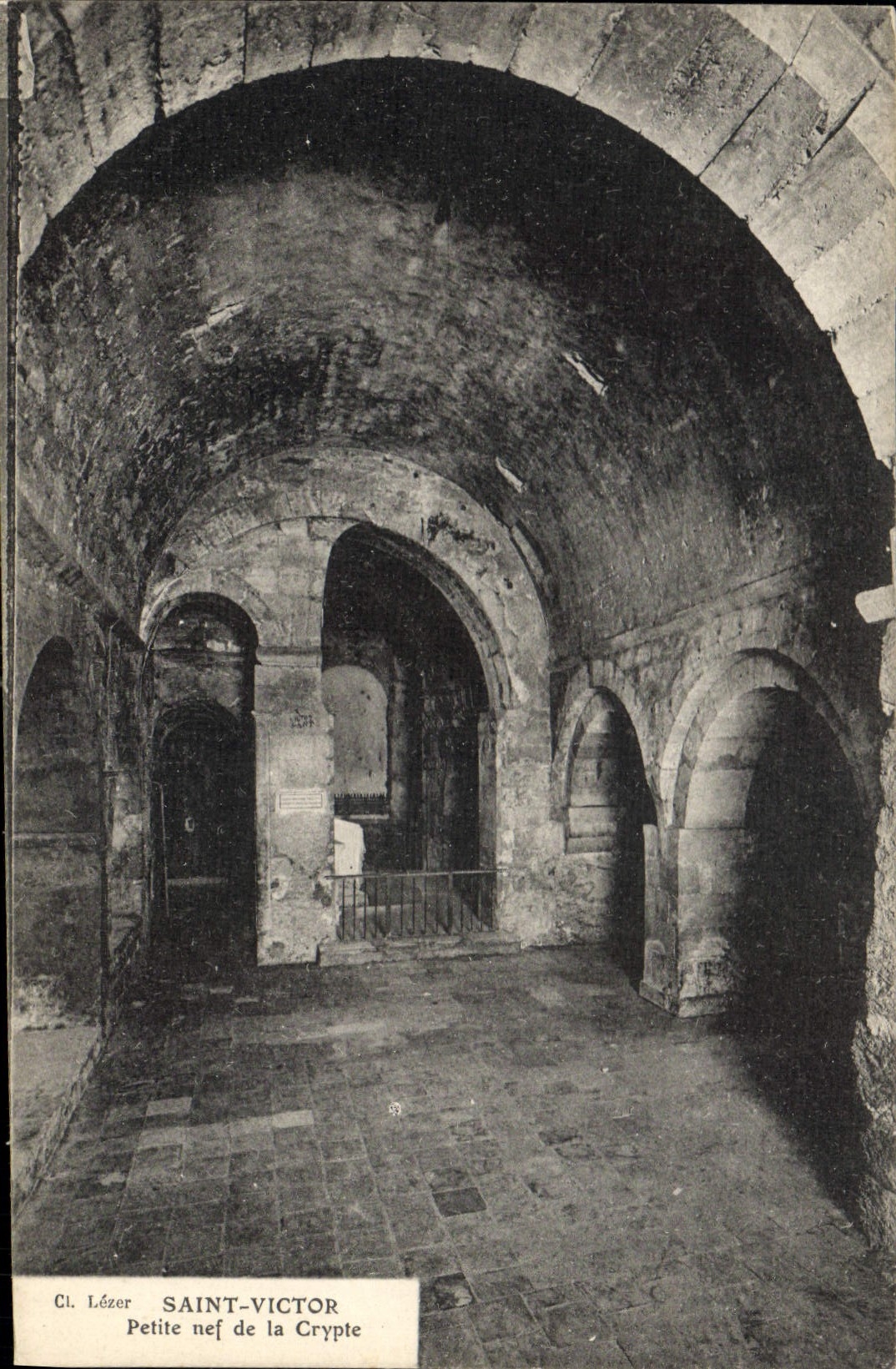 CPA Saint Victor Atrium de la Crypte 