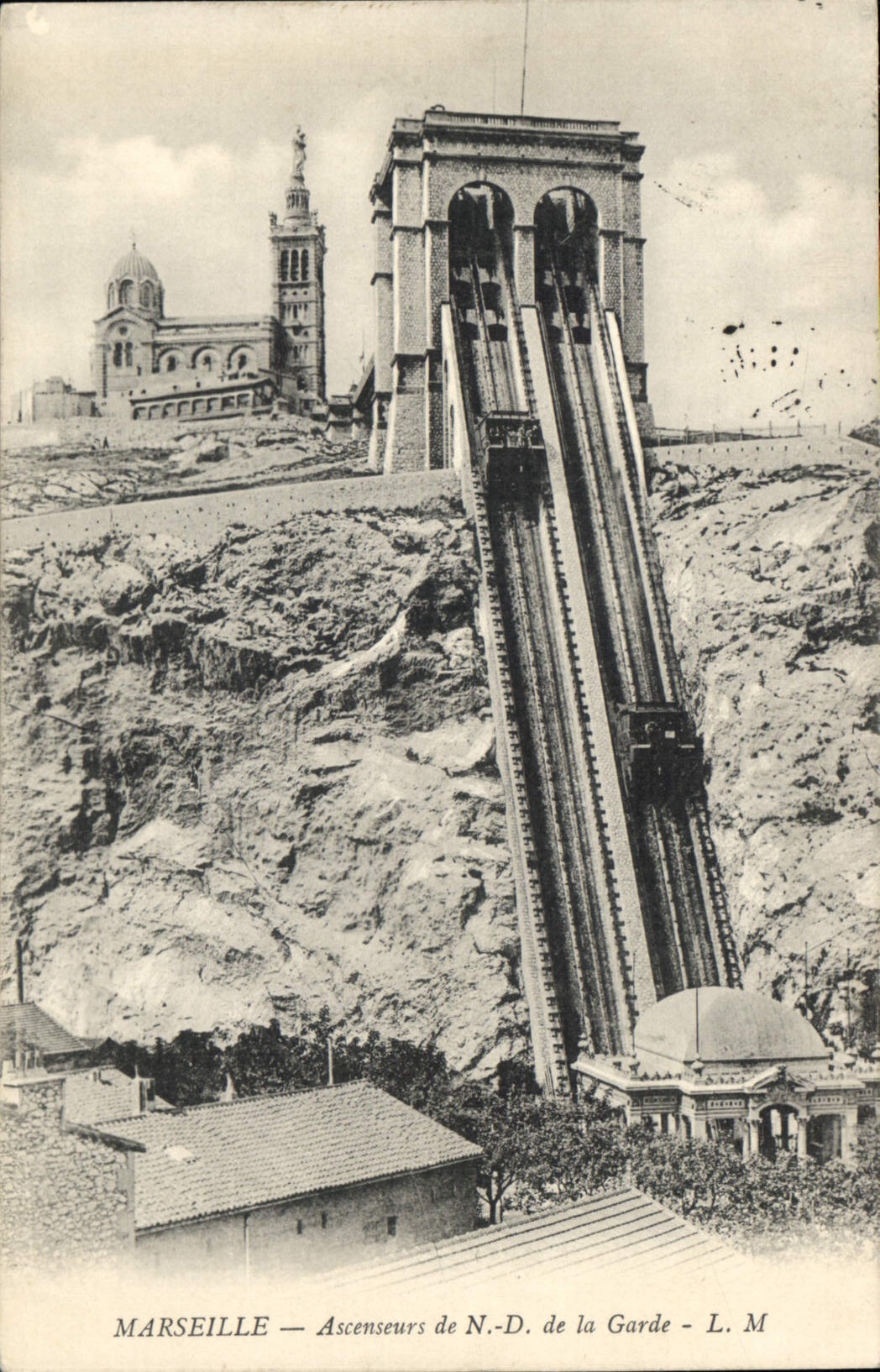 CPA Marseille Ascenseurs de N D de la Garde 