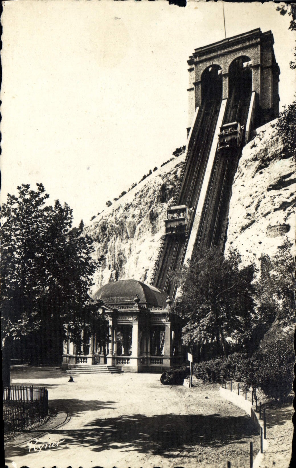 CPA Marseille Ascenseurs de N D de la Garde 
