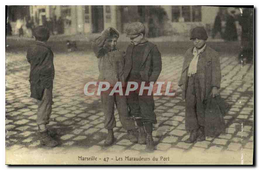 REPRO Folklore Enfants Marseille les Maraudeurs du Port 