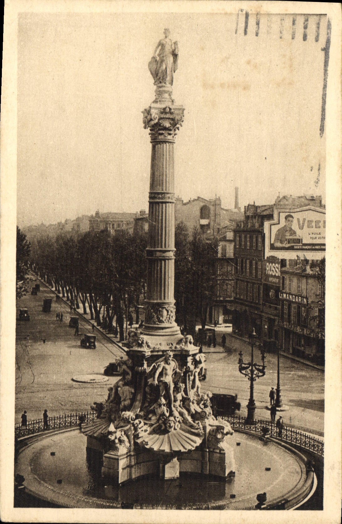 CPA Marseille la Place Castellane et la Fontaine Cantini 