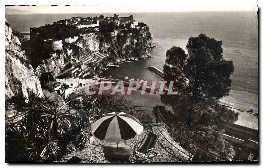 CPA Principaute de Monaco le Rocher vue prise de l'entree des Grottes du Jardin Exotique 