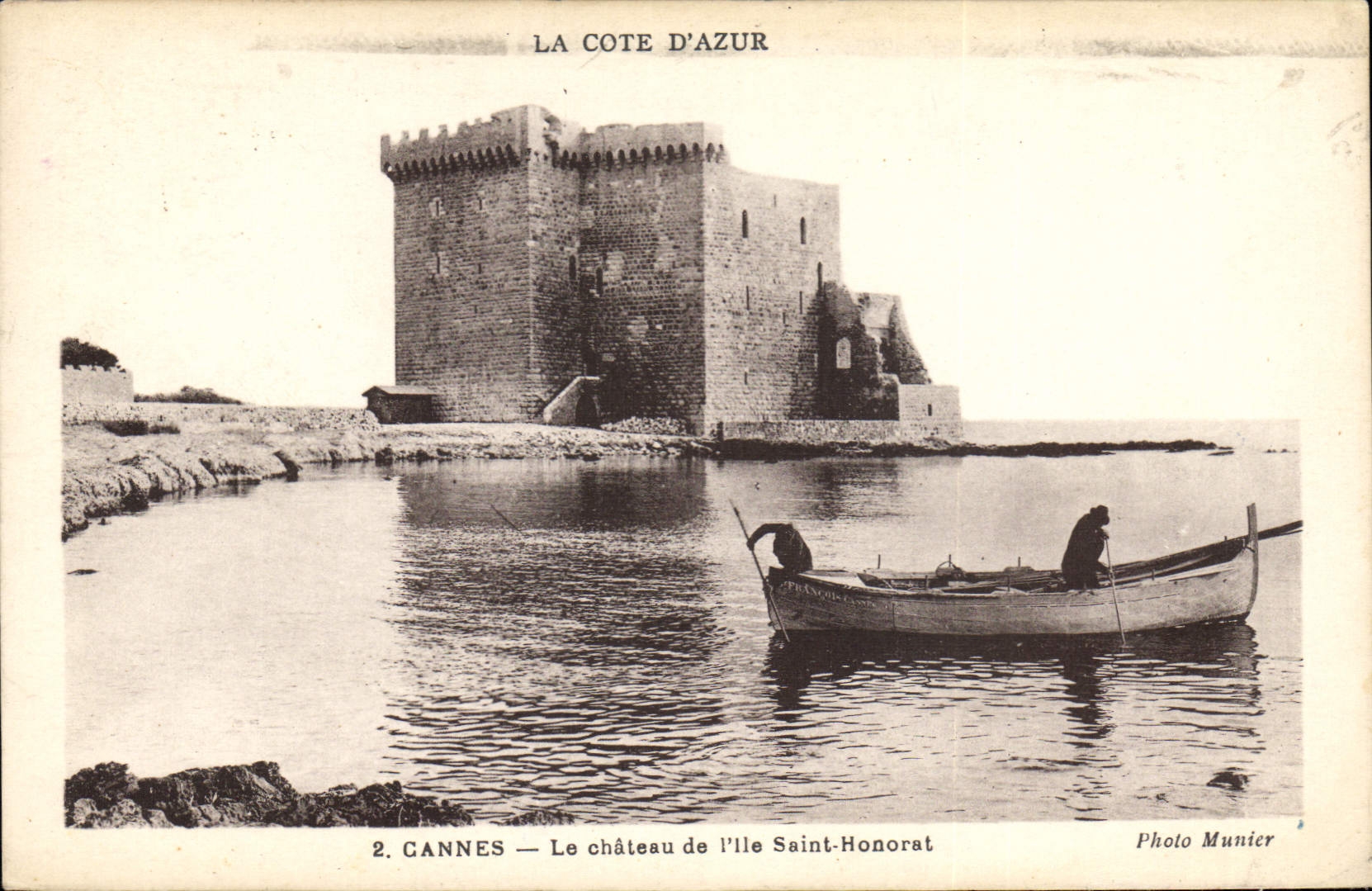 CPA Cannes le Chateau de l'Ile Saint Honorat 