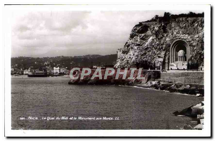 CPA Nice le Quai du Midi et le Monument aux Morts 