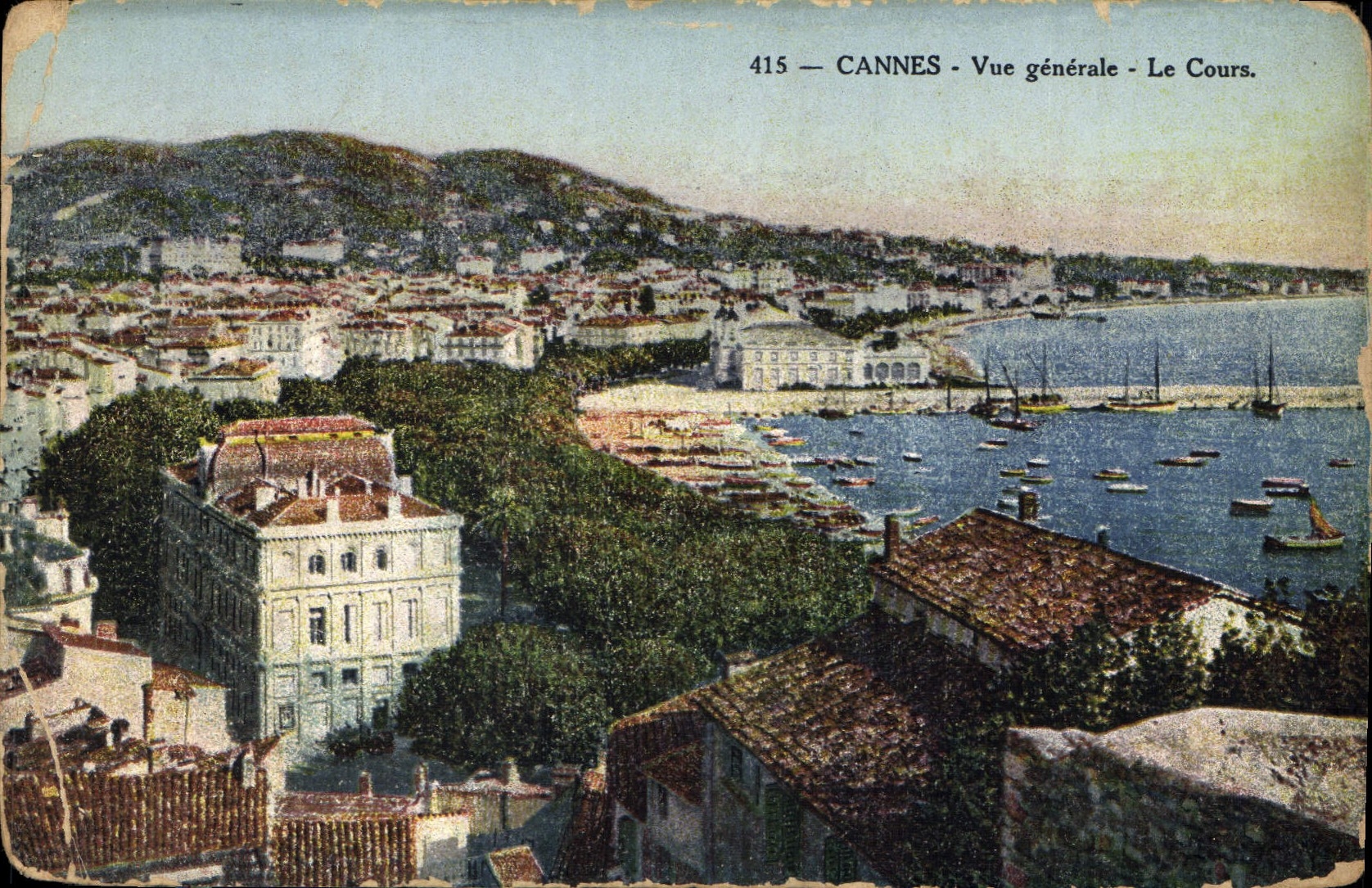 CPA Cannes vue generale le Cours 