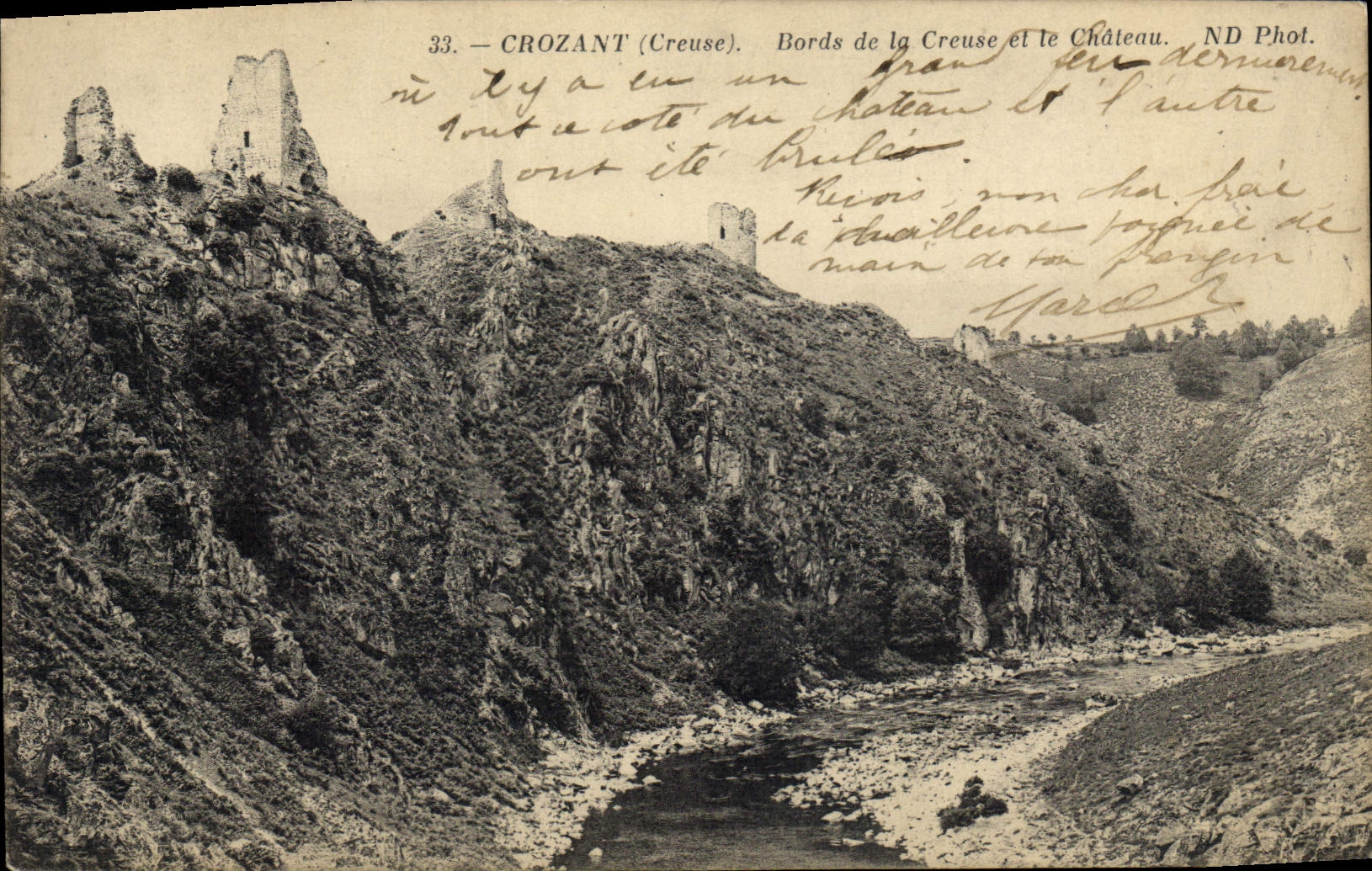 Crozant (Creuse) — Bords de la Creuse et le Château — ND Phot. n°33