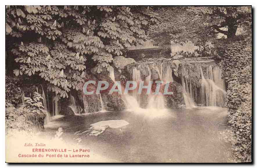 CPA Ermenonville Le Parc Cascade du Pont de la Lanterne 