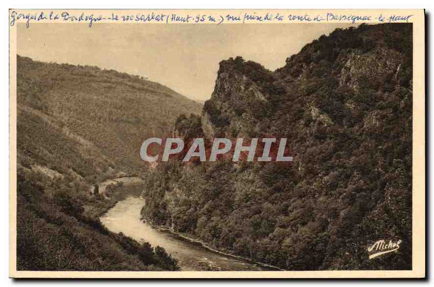 CPA Gorges de la Dordogne Le Roc Sarlat vue prise de la route de Basilique la Haut 