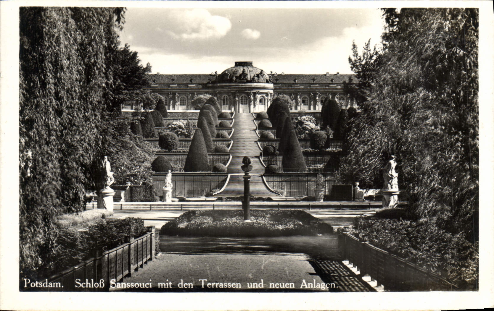 Potsdam. Schloss Sanssouci mit den Terrassen und neuen Anlagen — Echte Photographie, L.W.B. Nr. 473