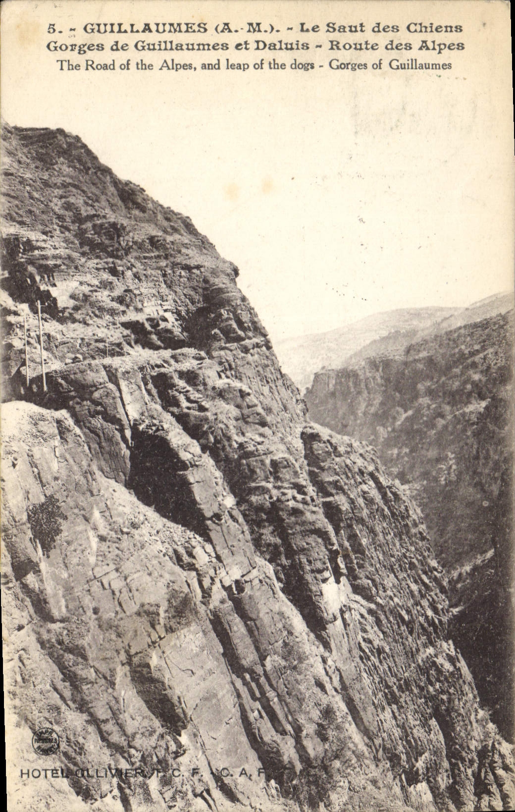 Gorges de Guillaumes et Daluis — Le Saut des Chiens — Route des Alpes — Hôtel Gillivier, C.F. No. A. F.