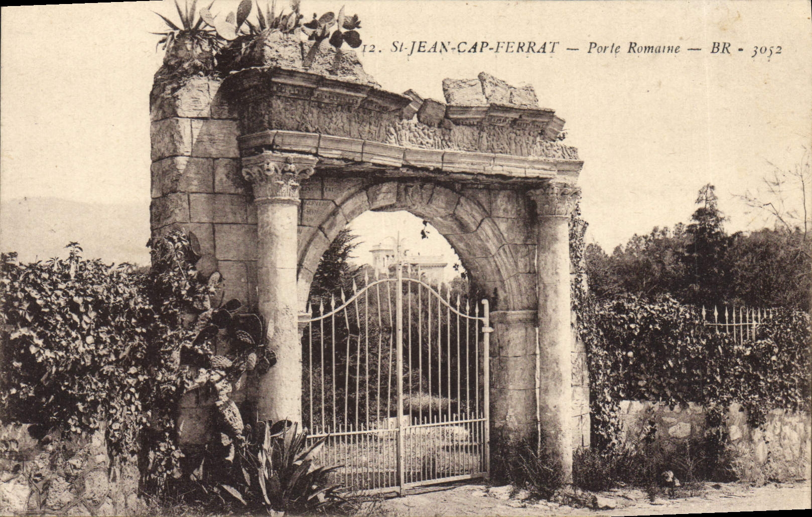 CPA St Jean Cap Ferrat Porte Romaine 