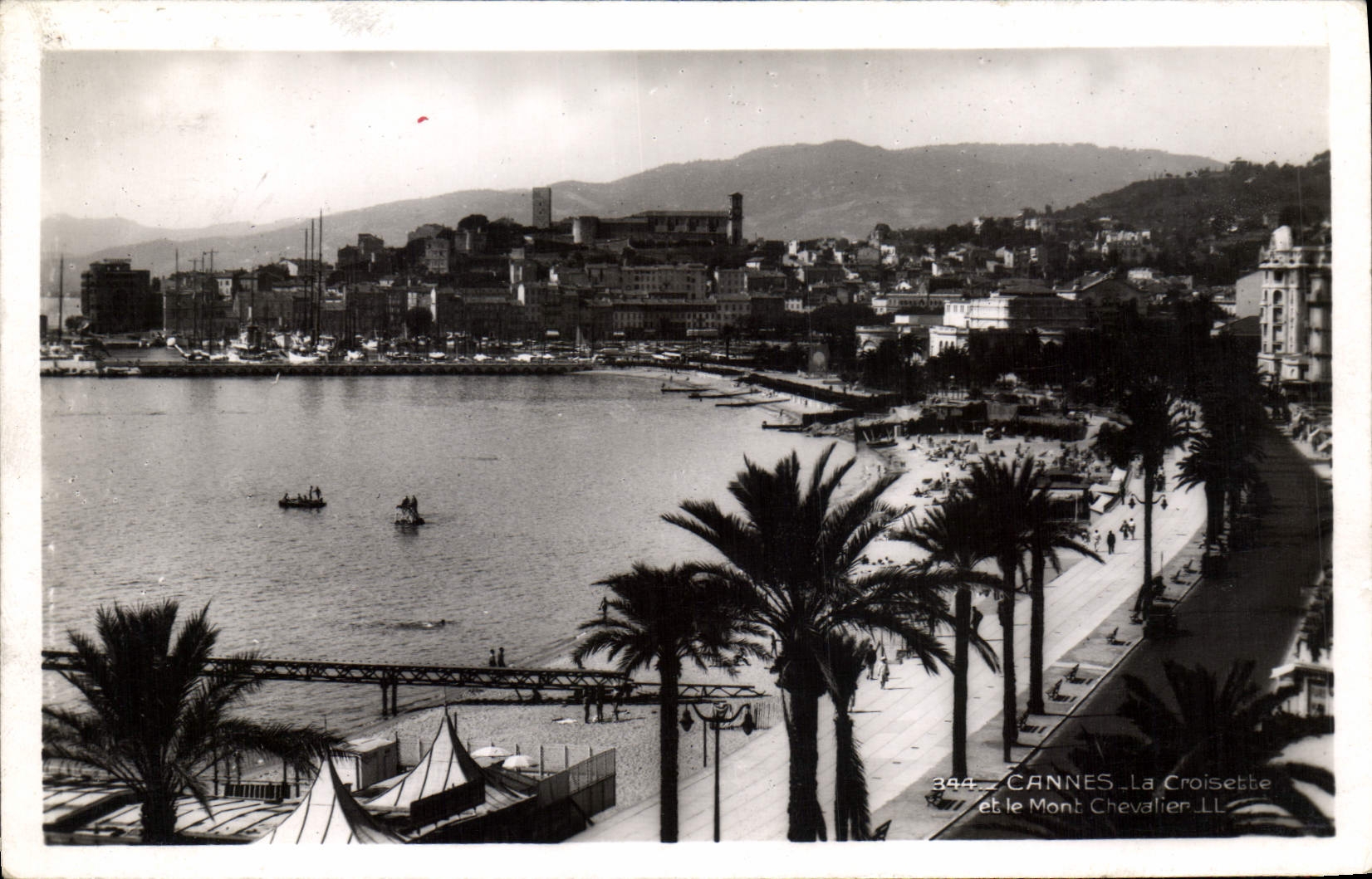 CPA Cannes la Croisette et le Mont Chevalier 