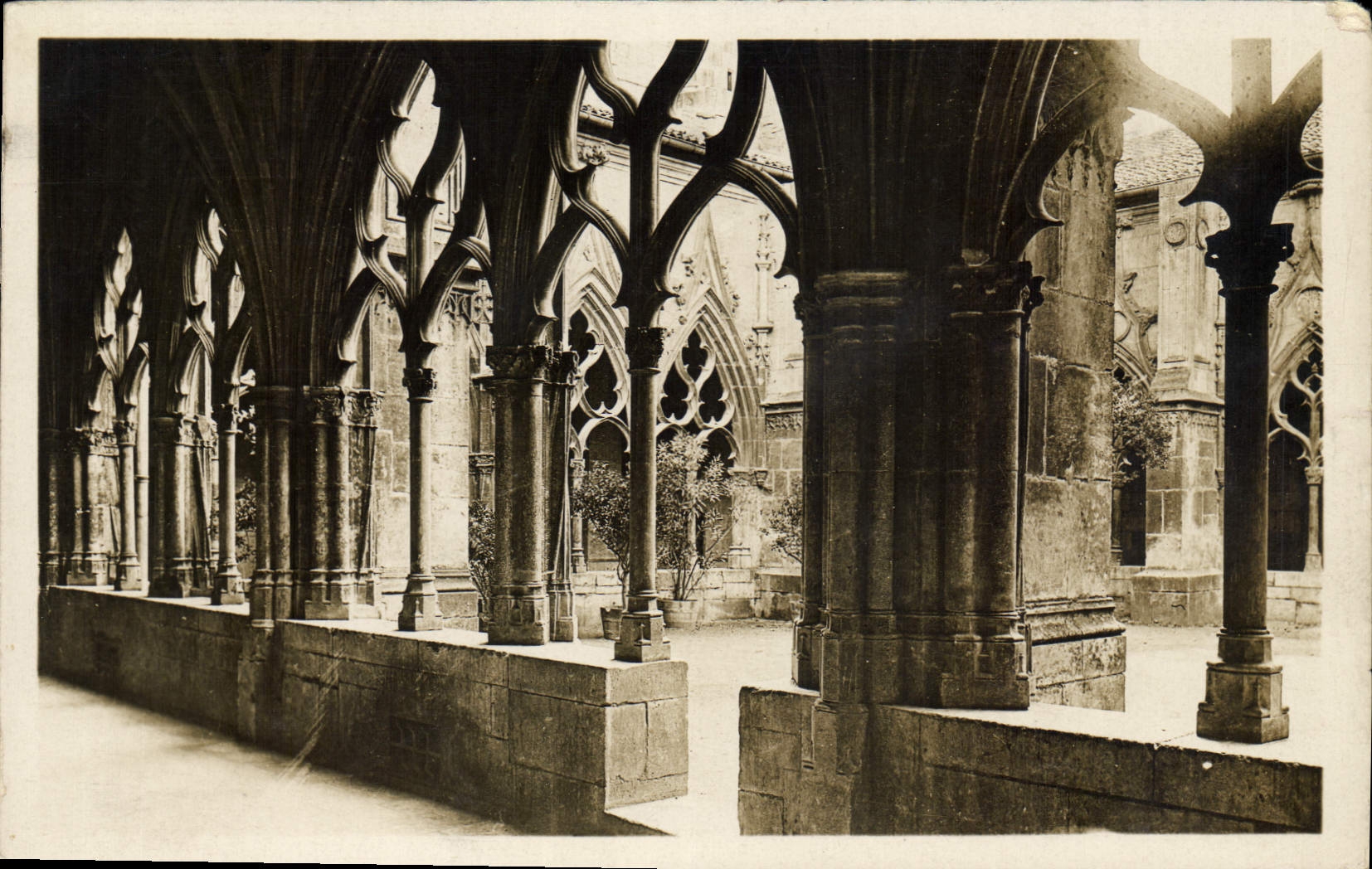 CPA Toul Cloitre St Gengoult 