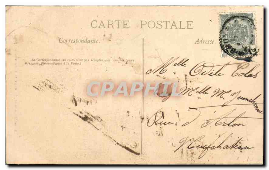 CPA L'Attente Mignonne le veux te faire une surprise Femme — Verso