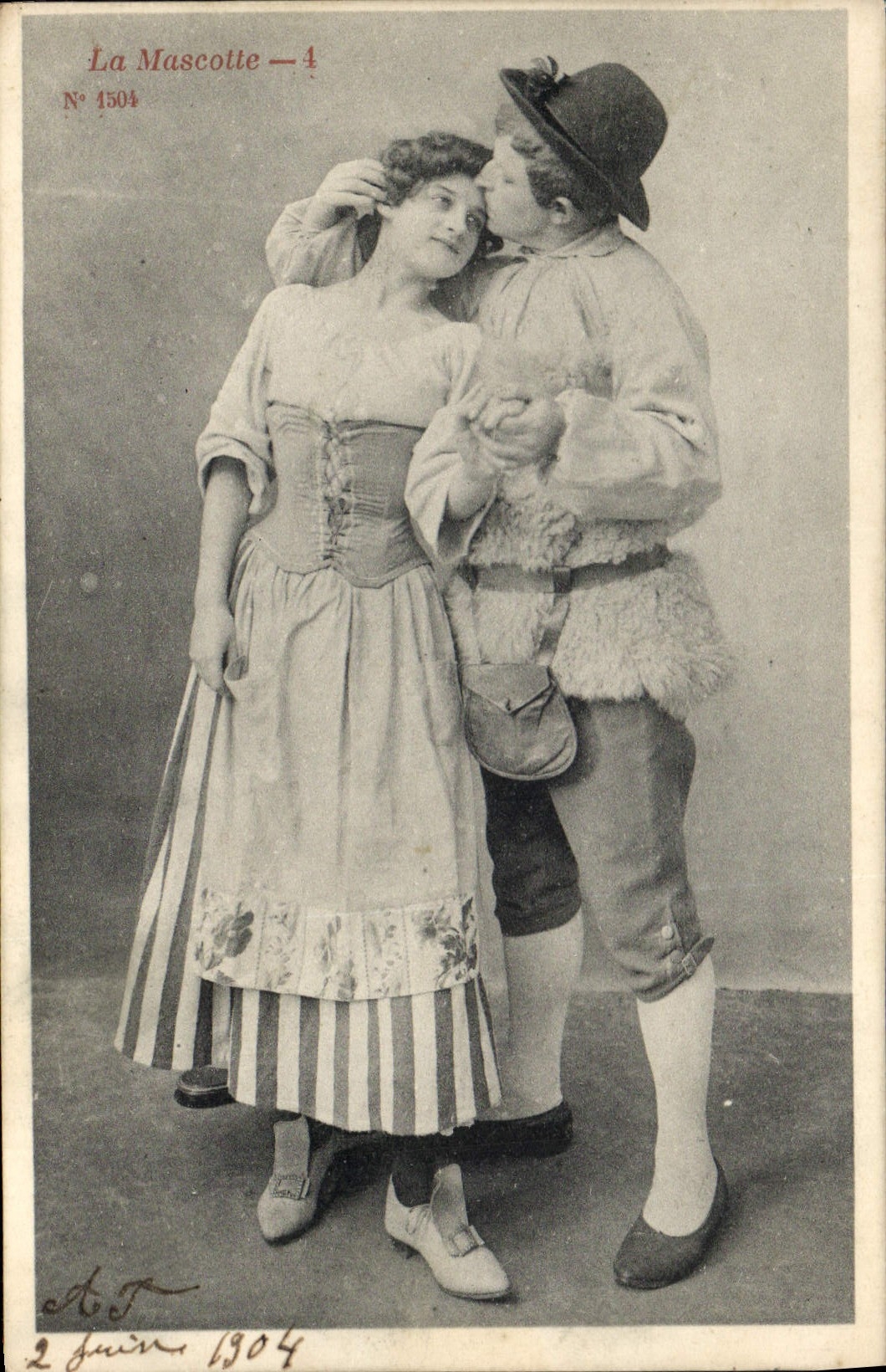 CPA La Mascotte Femme