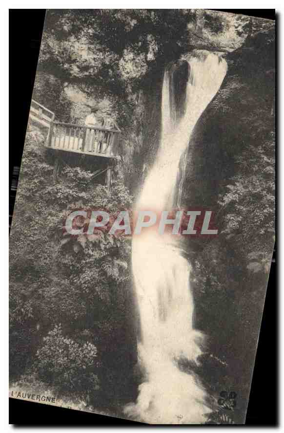Cascade de L'Auvergne — vue avec passerelle — éditeur L'AUVERGNE