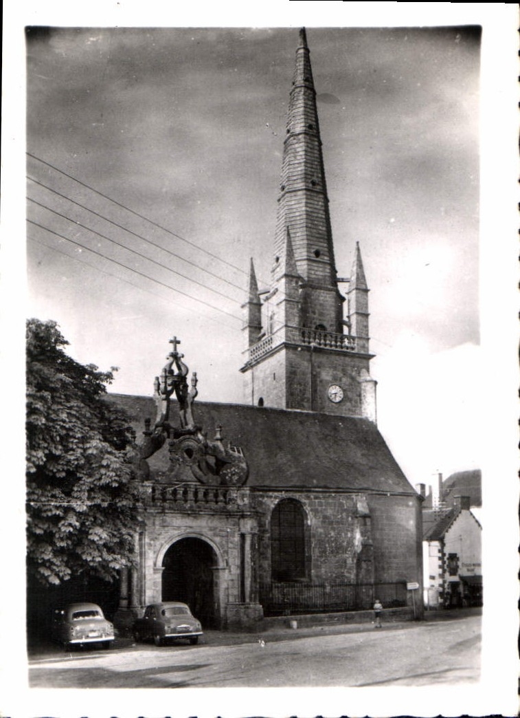 CPM Carnac Morbihan L'eglise paroissiale du XVII siecle dediee a St Cornely 