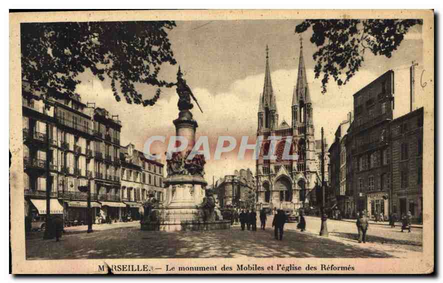 CPA Marseille le Monument des Mobiles et l'eglise des Reformes 
