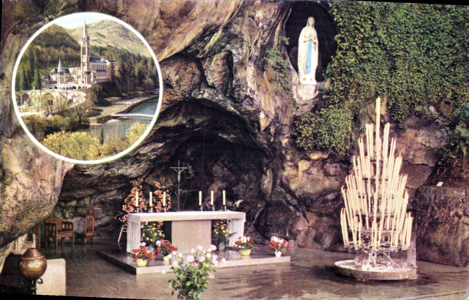 CPA Lourdes la Grotte Miraculeuse 