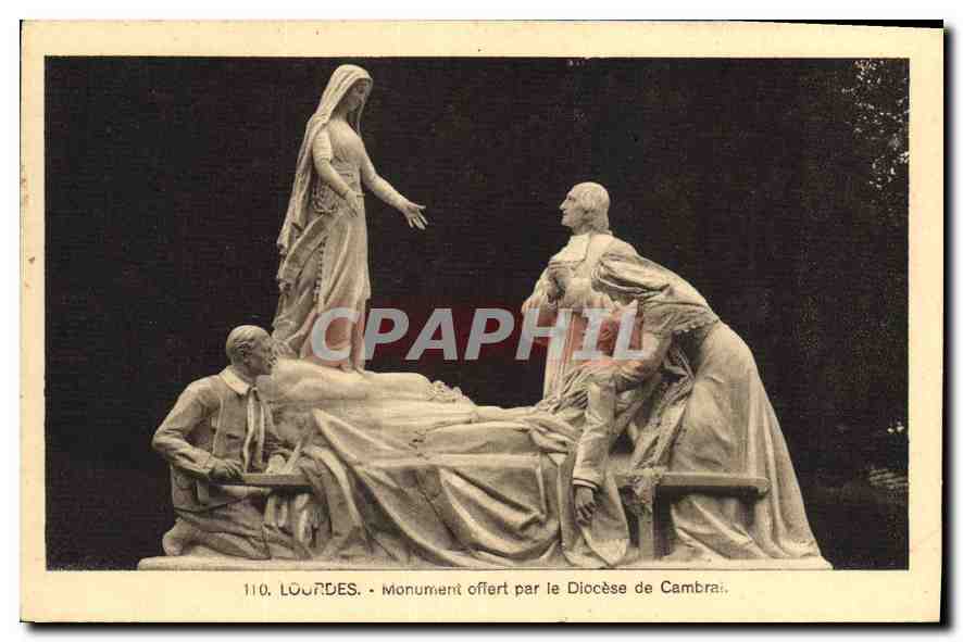 CPA Lourdes Monument Offert par le Diocese de Cambral 