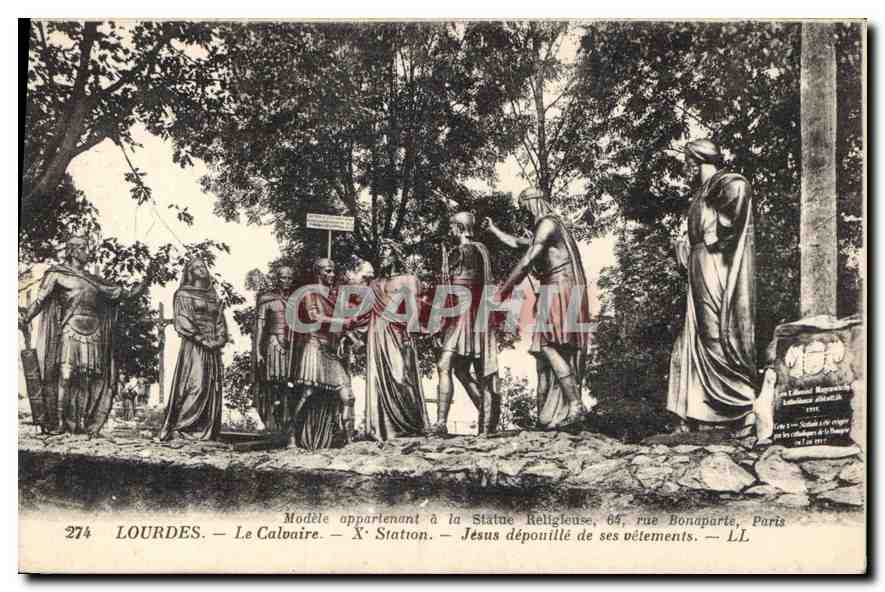 CPA Lourdes le Calvaire X Station Jesus depouille de ses vetements 