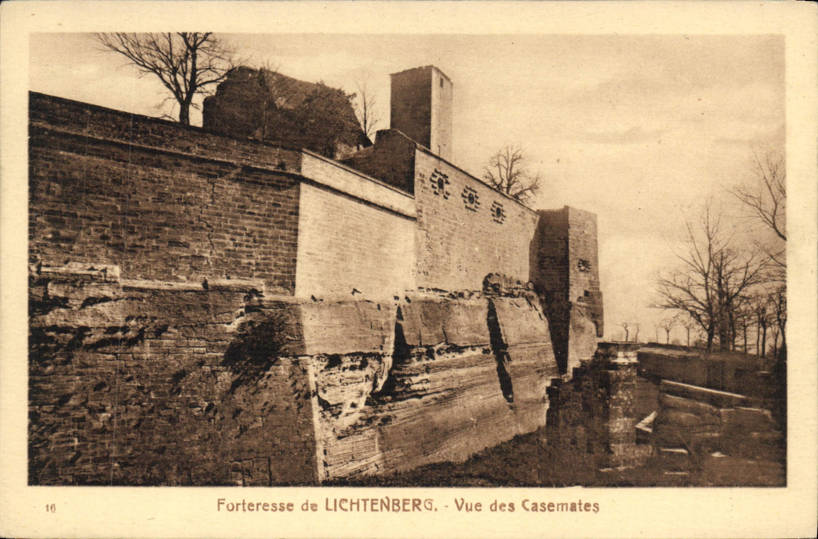 CPA Fortresse de Lichtenberg vue des Casemates 