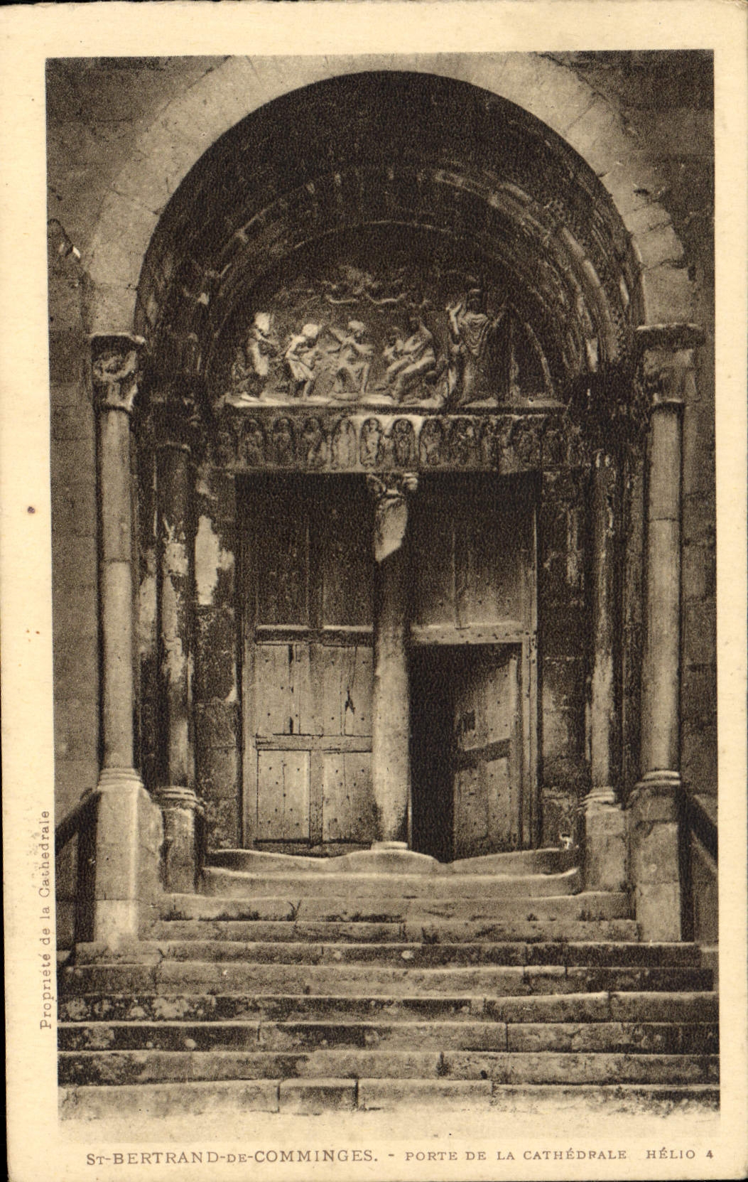 CPA St Bertrand de Comminges Porte de la Cathedrale 