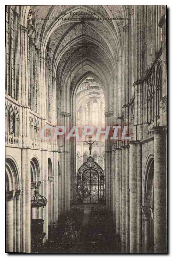 CPA La Normadie Evreux La Cathedrale 