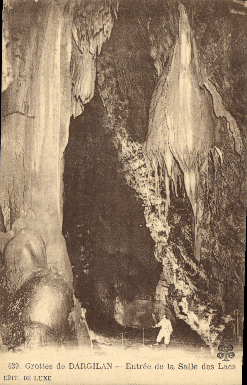 CPA Grottes de Dargilan Entree de la Salle des Lacs 