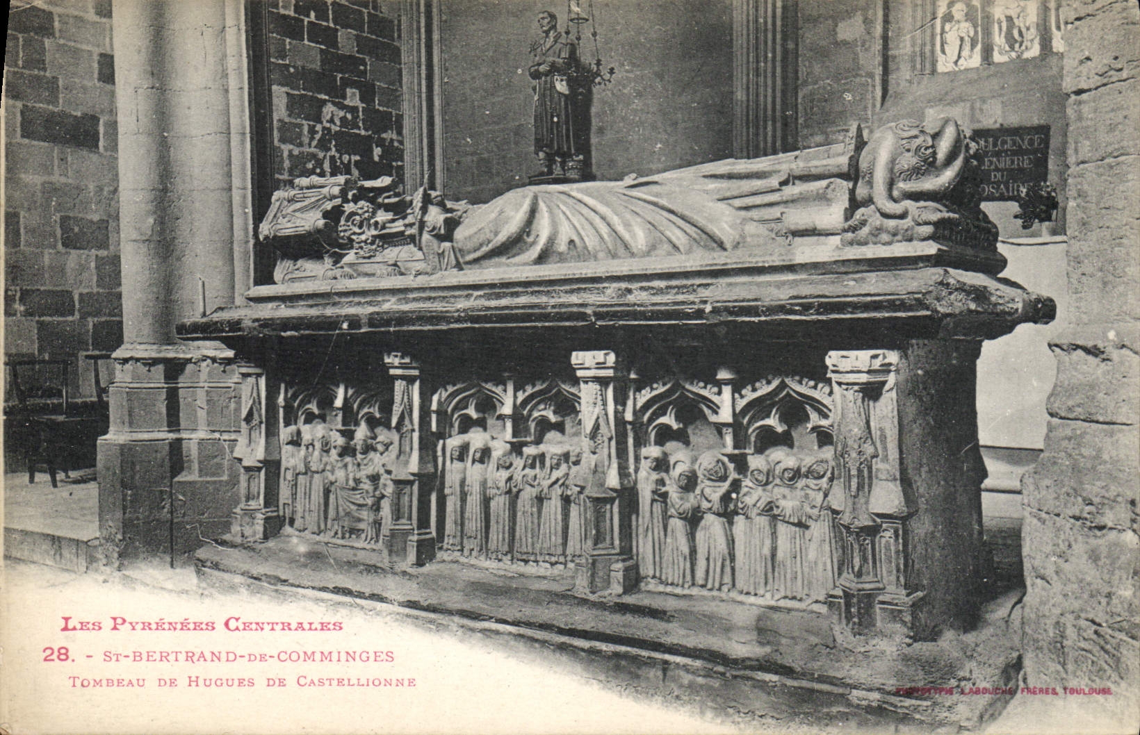CPA Les Pyrenees Centrales St Bertrand de Comminges Tombeau de Hugues de Castellionne 