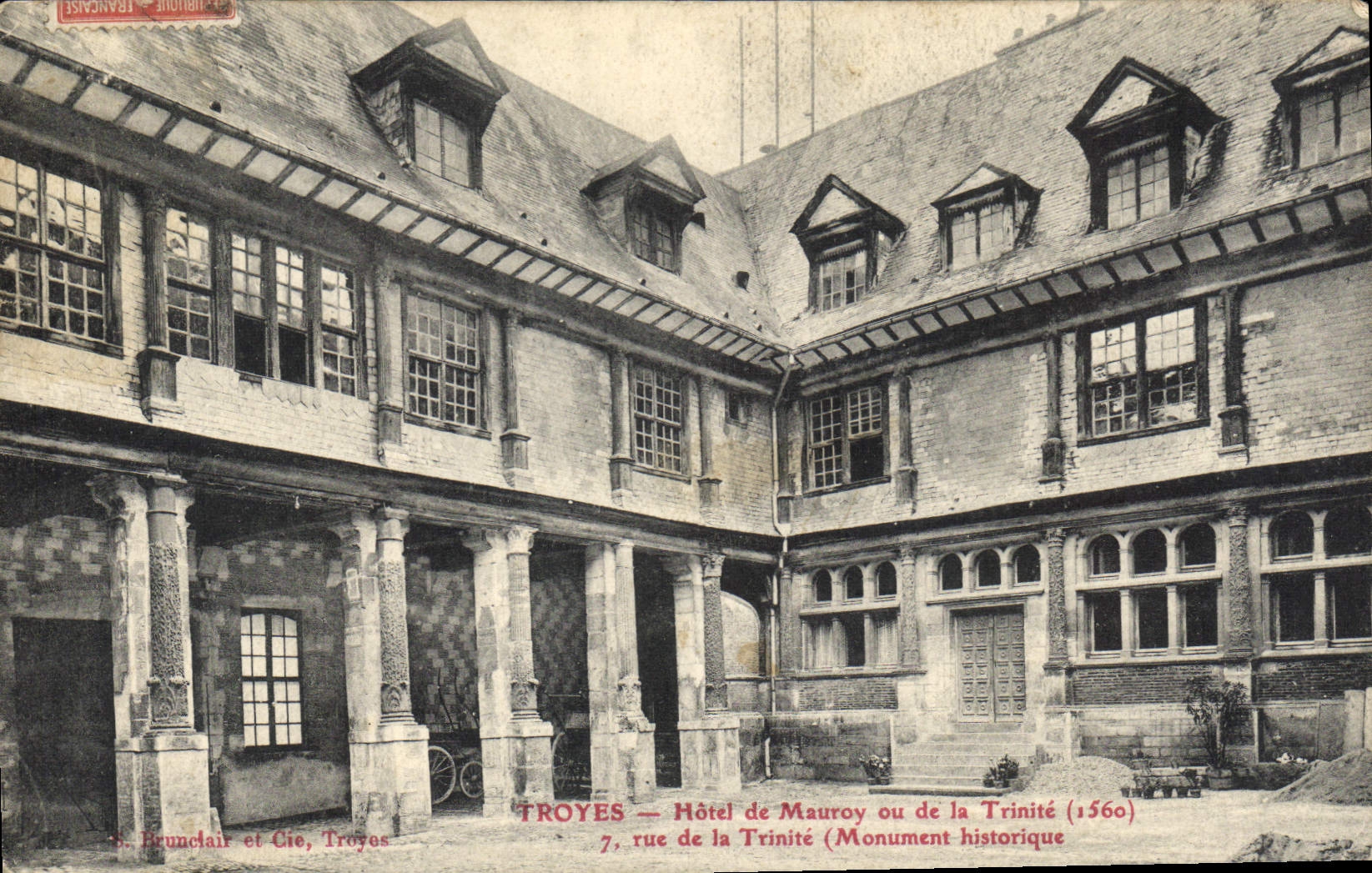 Troyes — Hôtel de Mauroy ou de la Trinité (Monument historique, 1560) — Brunclair et Cie, Troyes