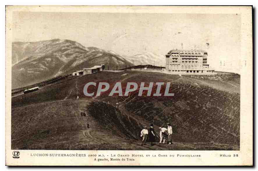 CPA Luchon Superbagneres Le Grand Hotel et la Gare du Funiculaire 