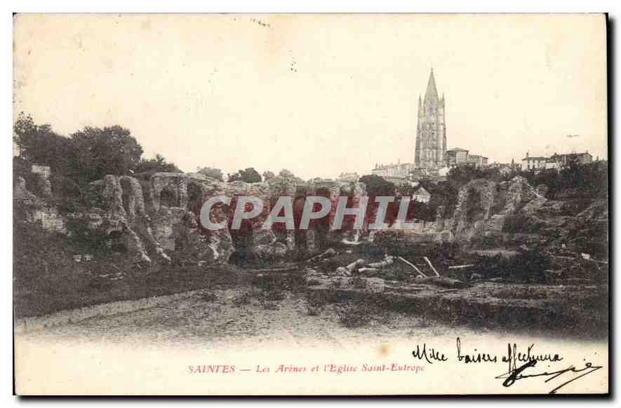 CPA Saintes Les Arenes et l'Eglise Saint Eutrope 