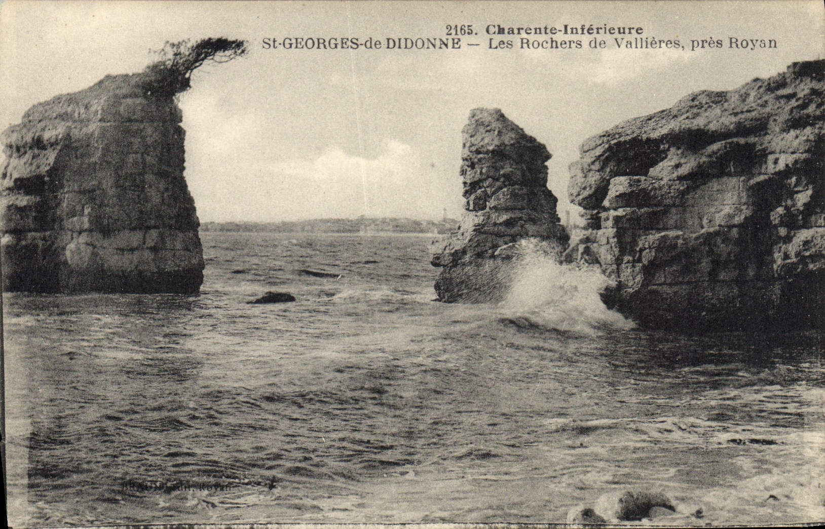 St-Georges-de-Diddonne — Les Rochers de Vallières, près Royan — Charente-Inférieure