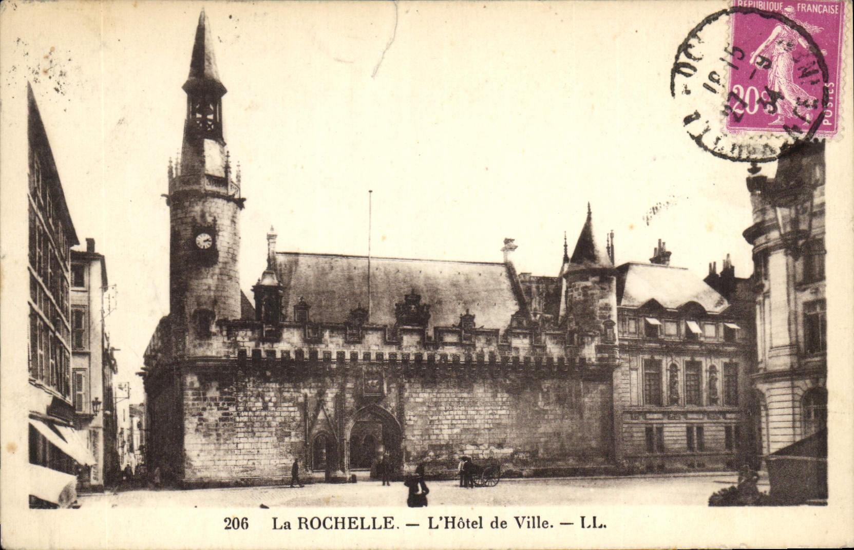 CPA La Rochelle L'Hotel de Ville 