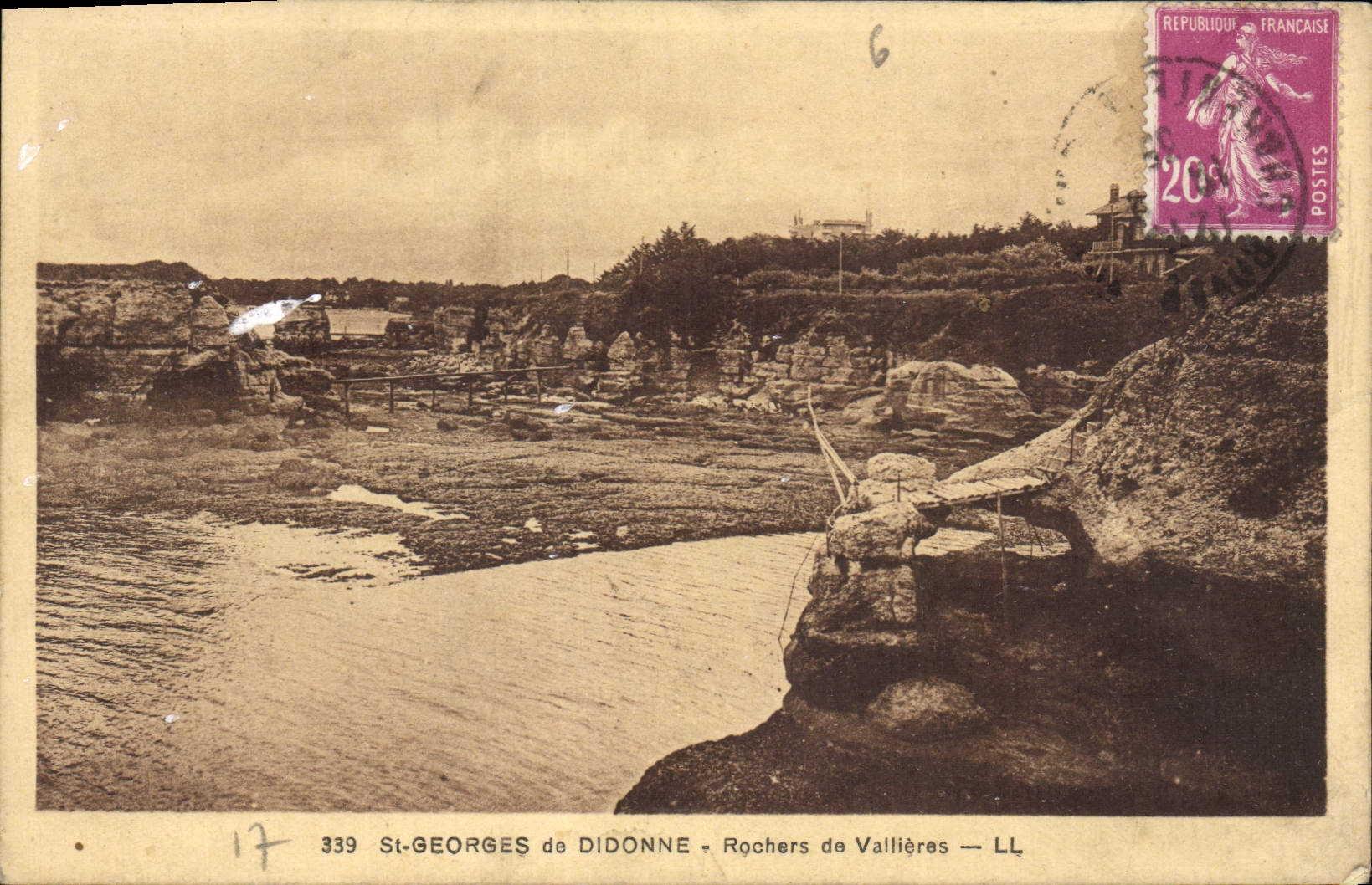 CPA St Georges de Didonne Rochers de Vallieres 