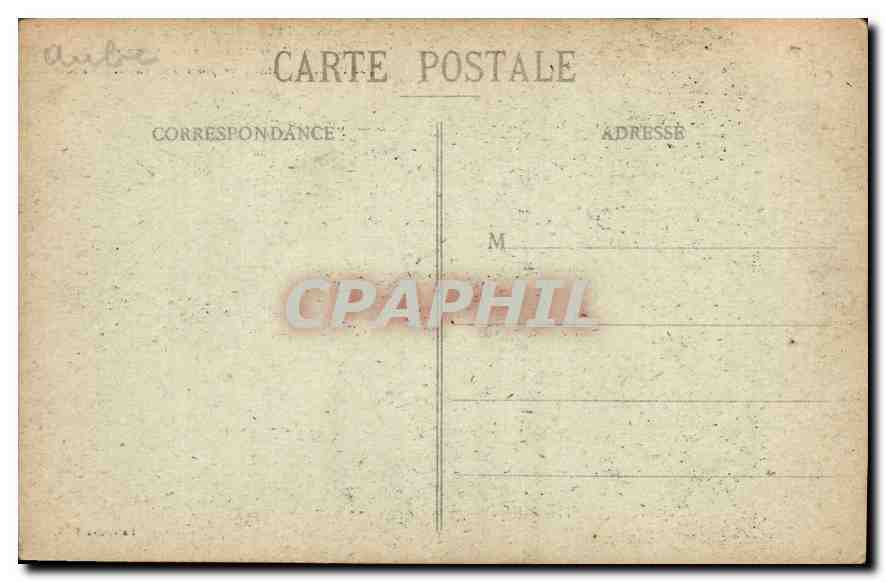 Troyes - Église Saint-Nicolas — statue du Christ tombant sous la croix, œuvre de François Gentil (XVIe siècle) — Verso