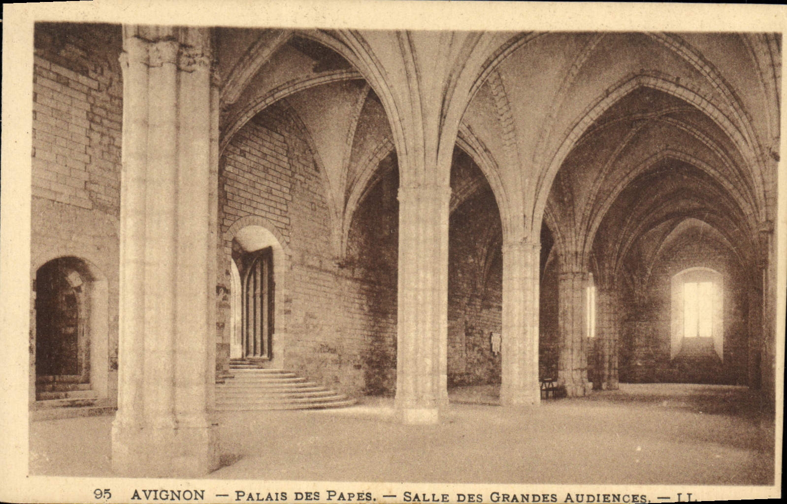 CPA Avignon Palais des Papes Salle des Grandes Audiences 