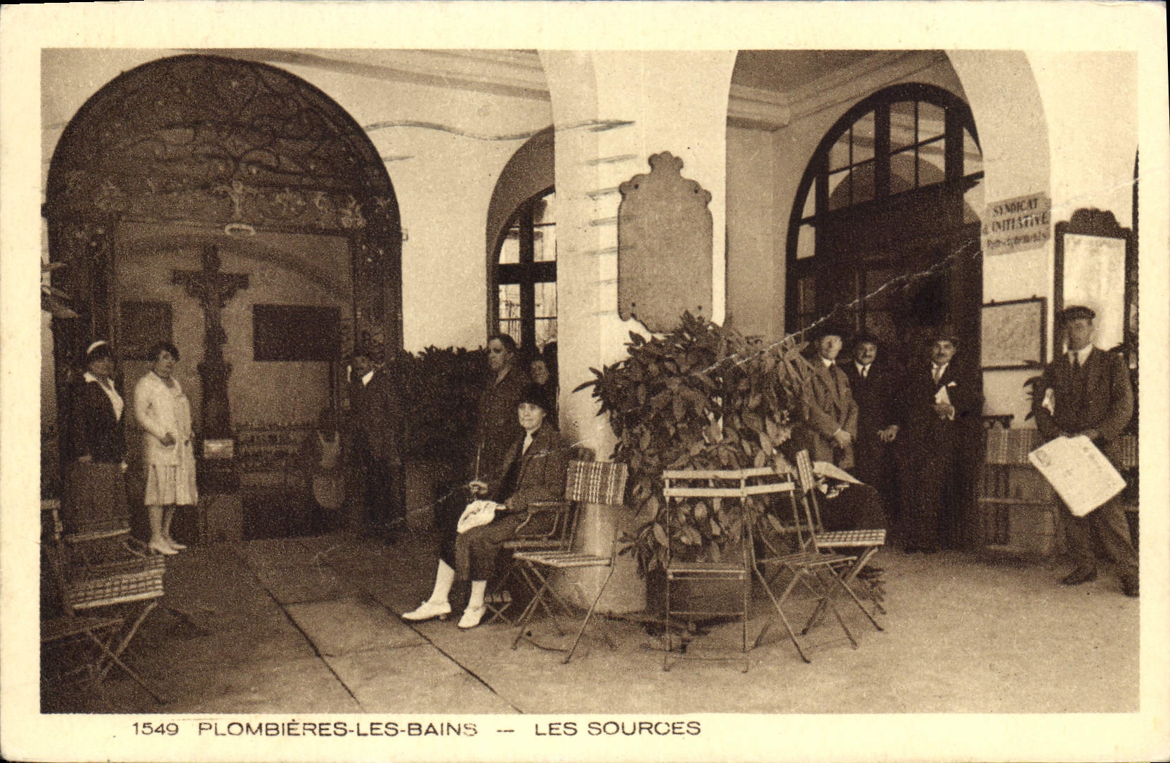 CPA Plombieres les Bains Les Sources 