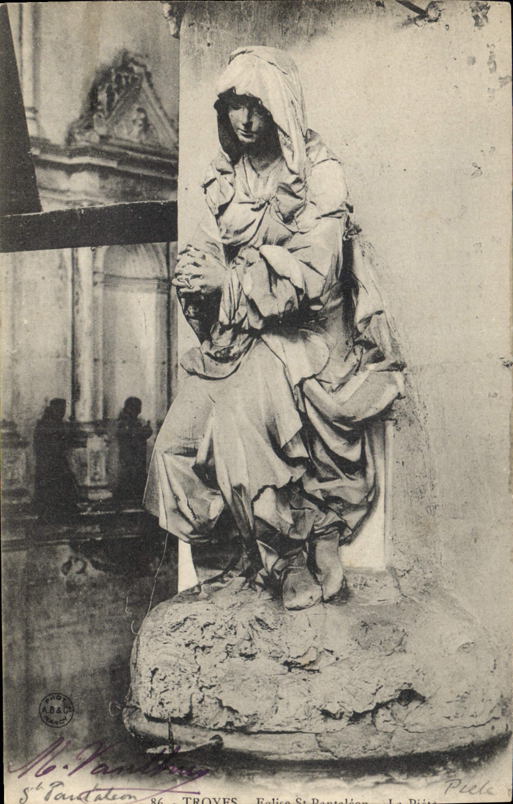 Statue de la Vierge à l'Enfant — Troyes — éditeur Pièch, n°86 - Recto