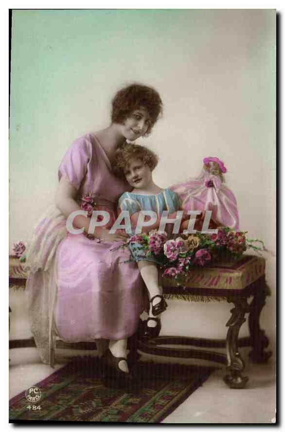CPA Femme Enfant Poupee