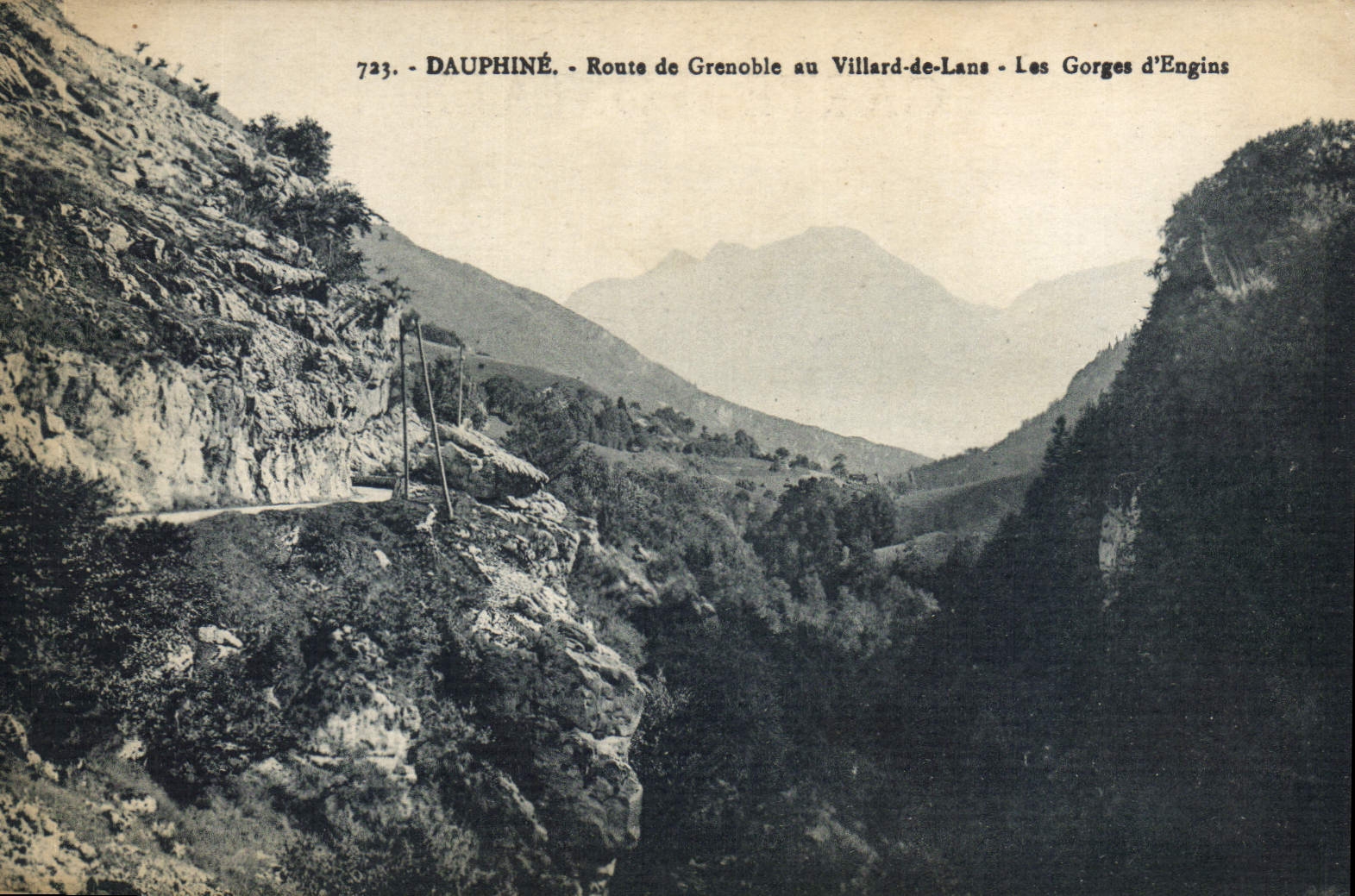 CPA Dauphine Route de Grenoble au Villard de Lans Les Gorges d'Engins 