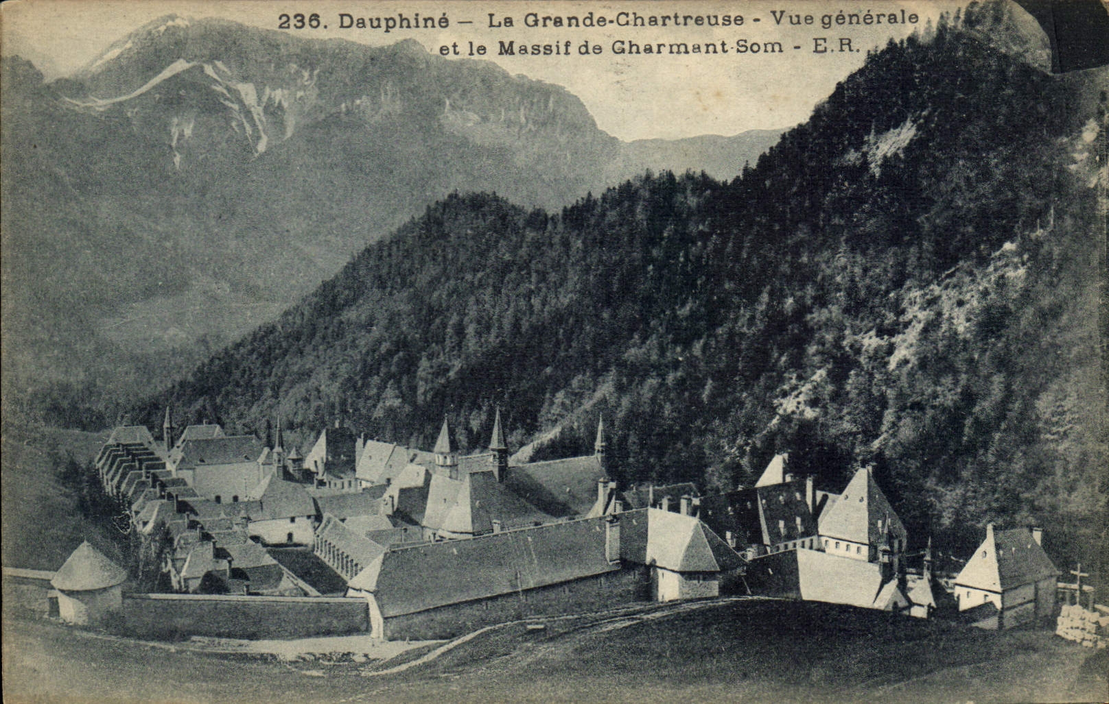 Dauphiné — La Grande-Chartreuse — Vue générale — E.R.