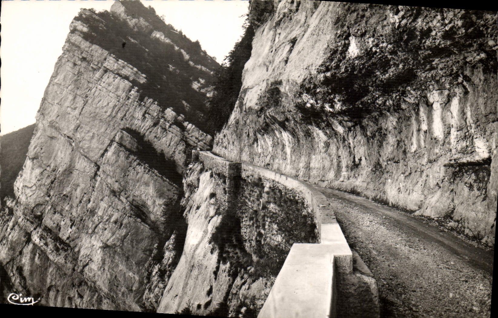 ST-GERVAIS (Isère) — Route des Ecouges à l'entrée du Tunnel — éditeur Cim - Recto