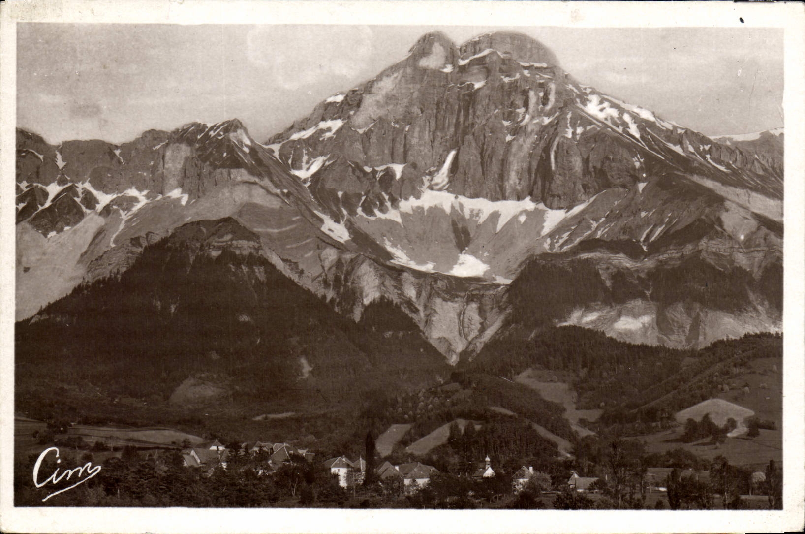 CPA Treminis Isere Le Grand Ferrand Le village du Serre 